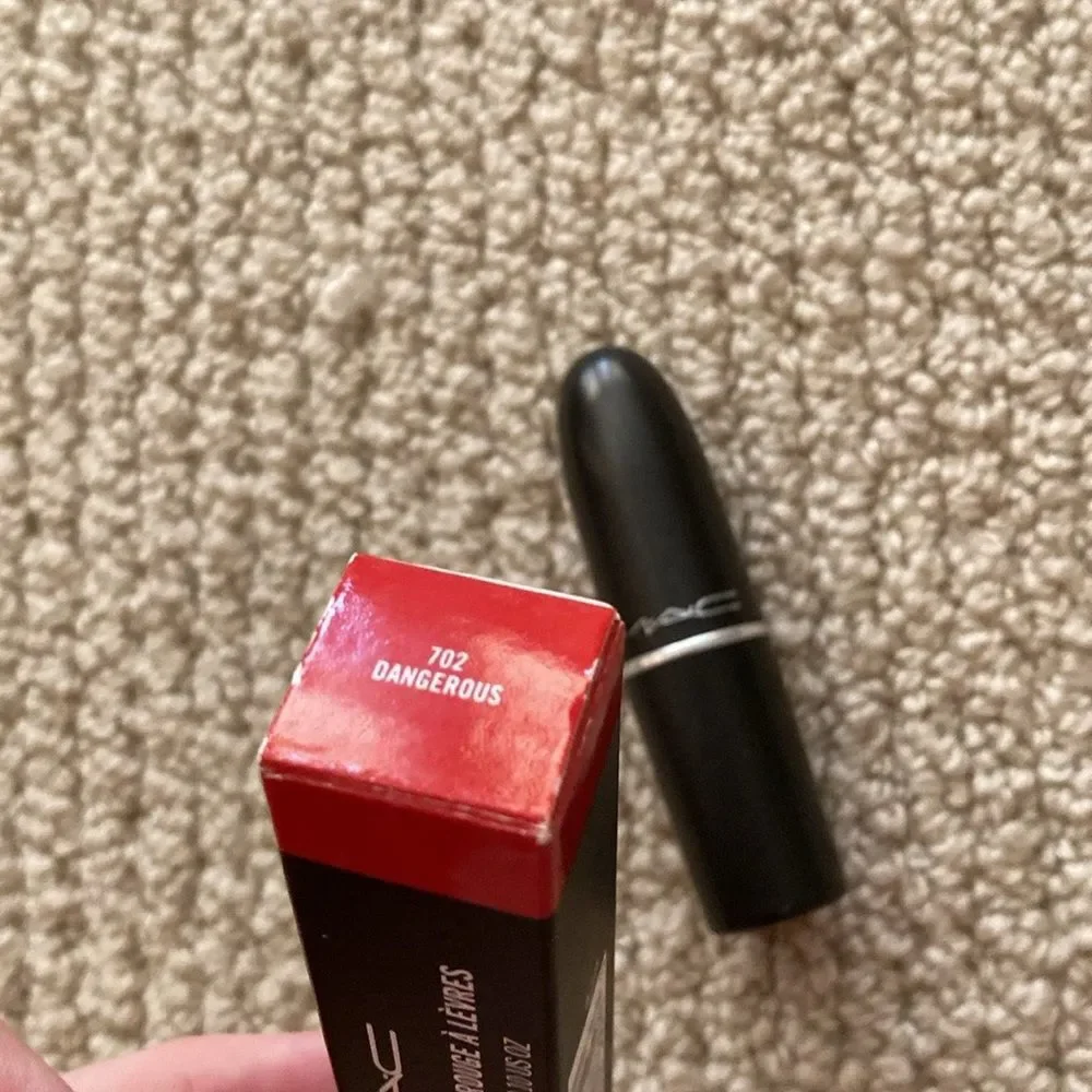 Mac Retro Matte Lipstick 702 Dangerous Red Full Size Swatched Like New with Box